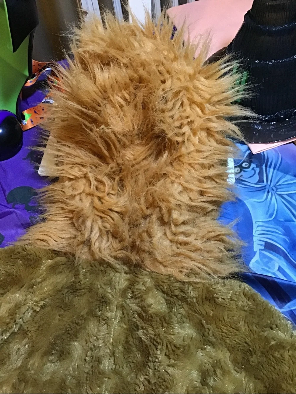 Hyde and eek lion halloween costume size 4-5